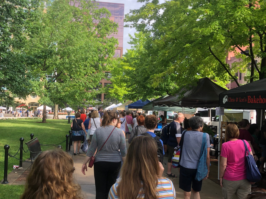 Dane County Farmers' Market-麦迪逊必去景点