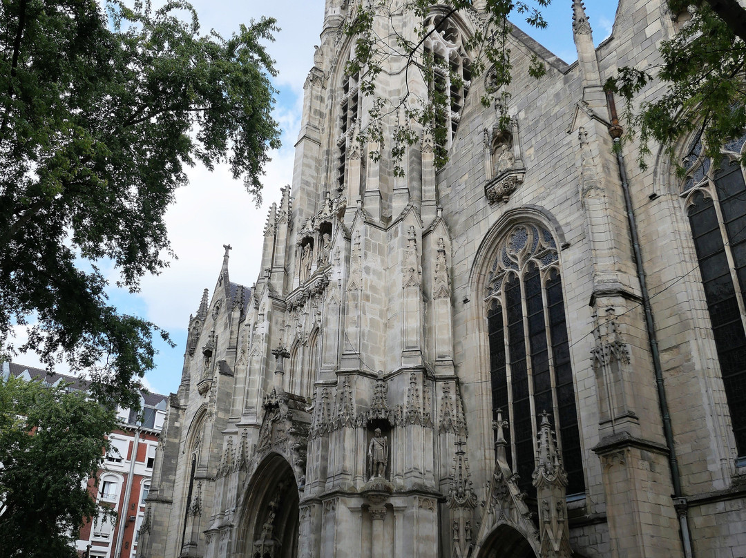 Eglise Saint Maurice-里尔必去景点