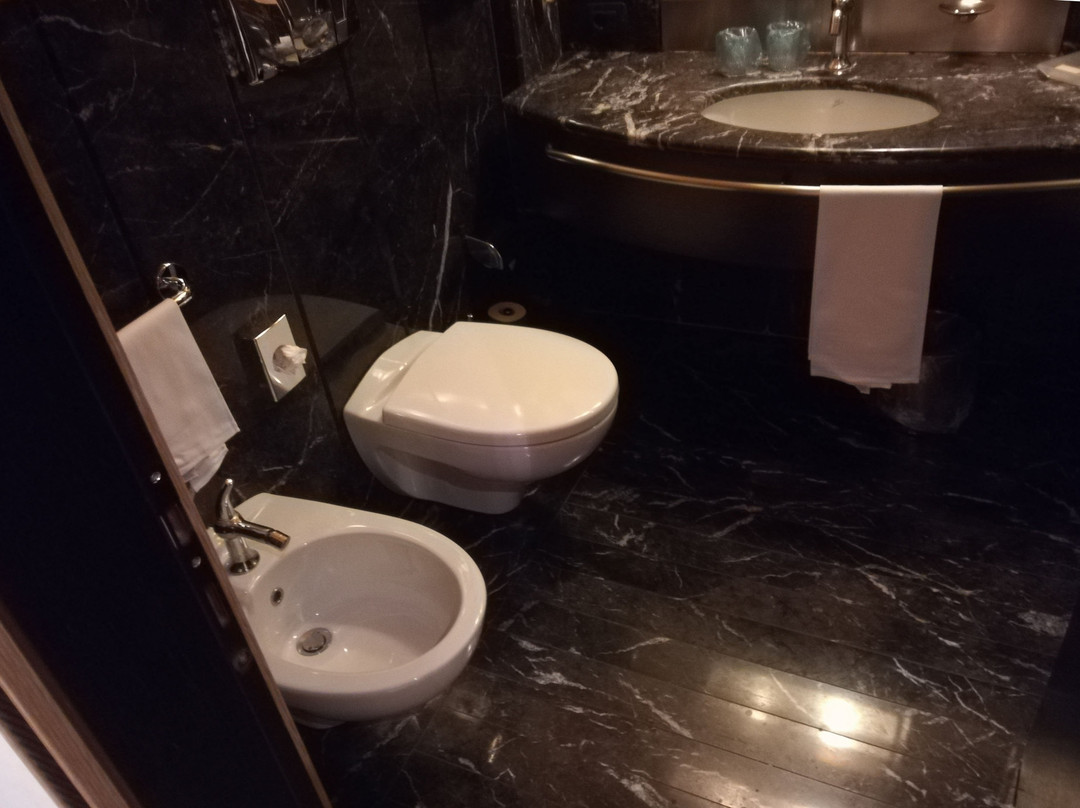 玛尔朋莎乌纳酒店主图