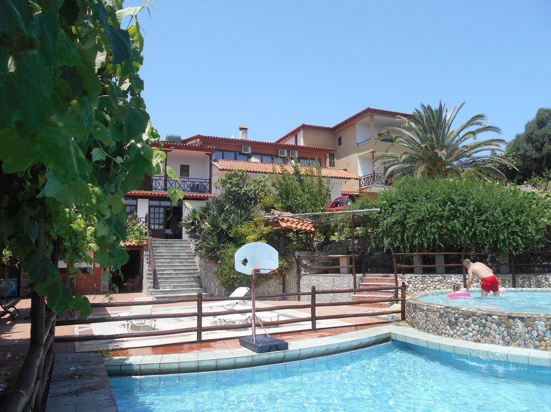 Athorama Hotel主图