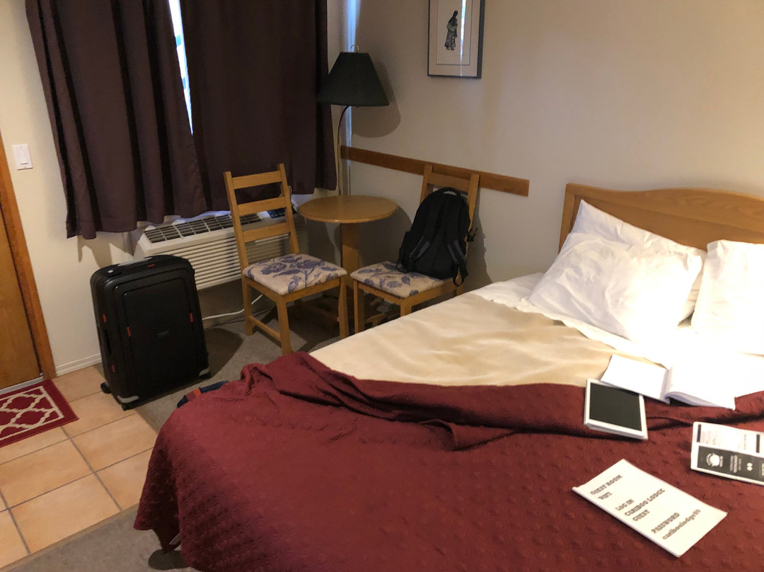 卡里布旅馆主图