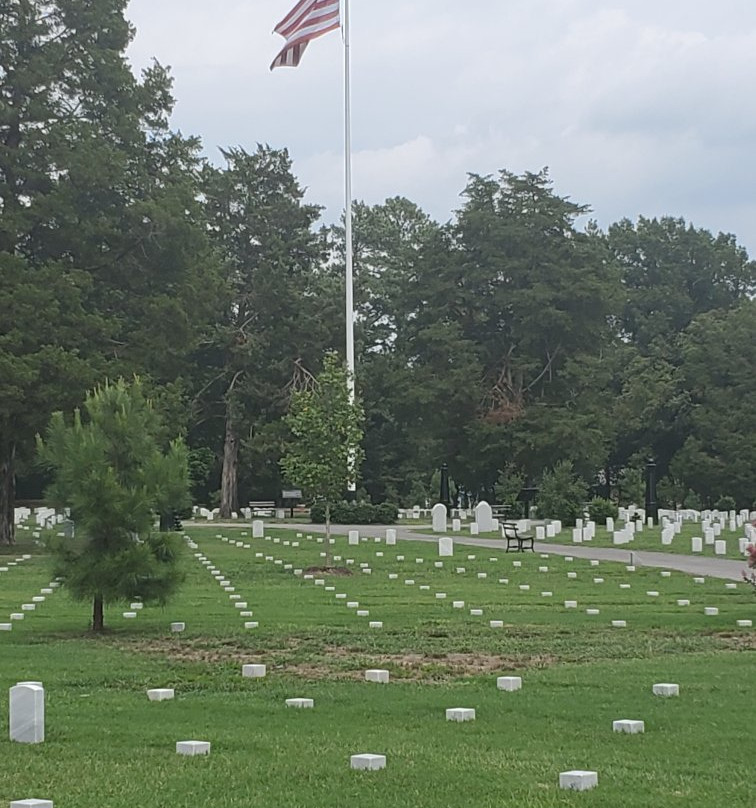 Poplar Grove National Cemetery景点图片