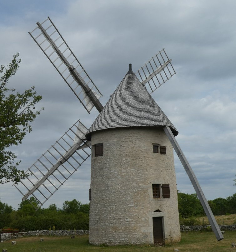 Moulin à vent景点图片