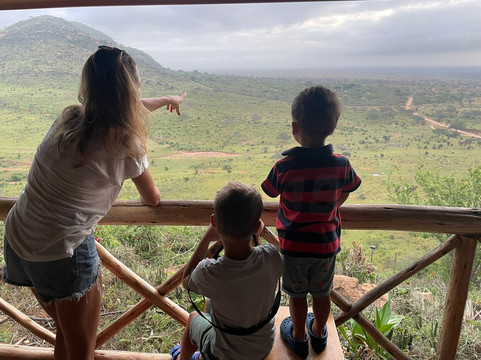 Bush Dwellers Kenya-迪亚尼必去景点