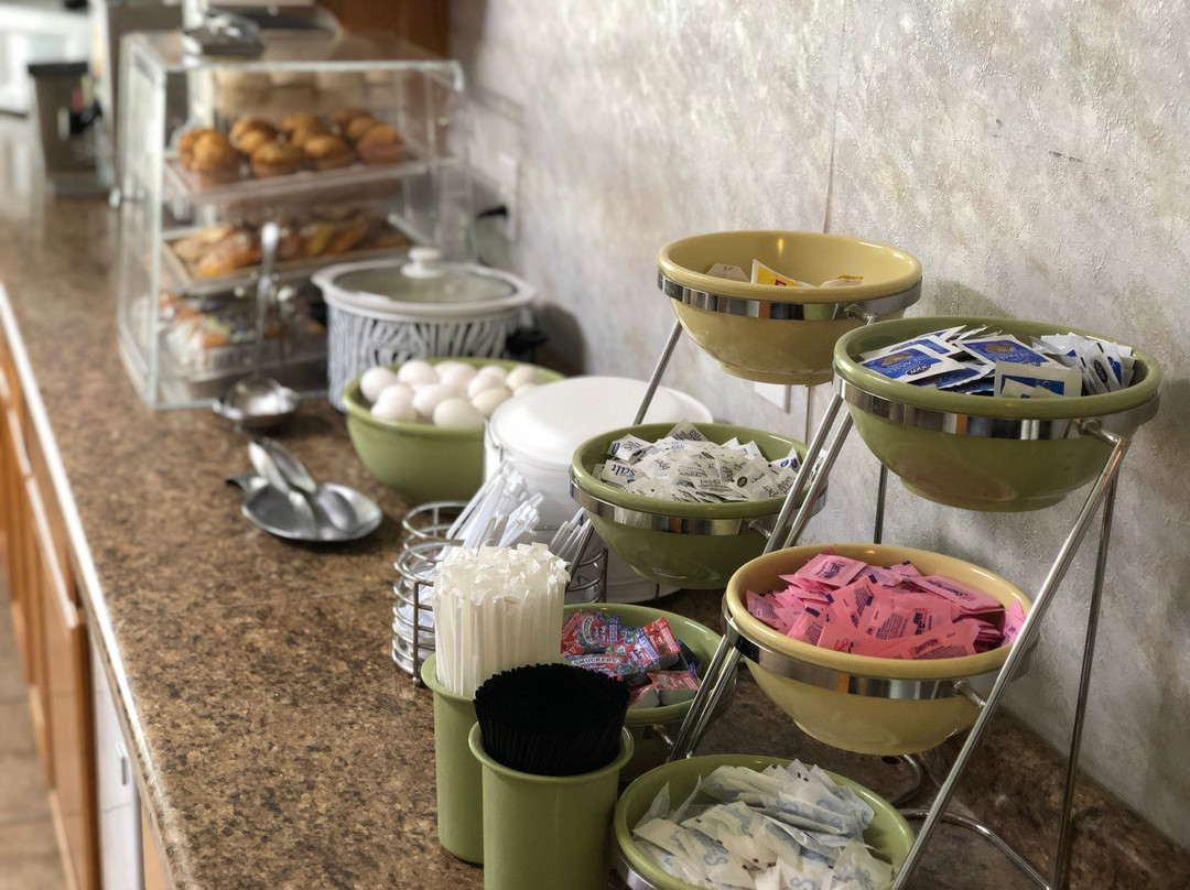 Victorian Inn North Columbus主图