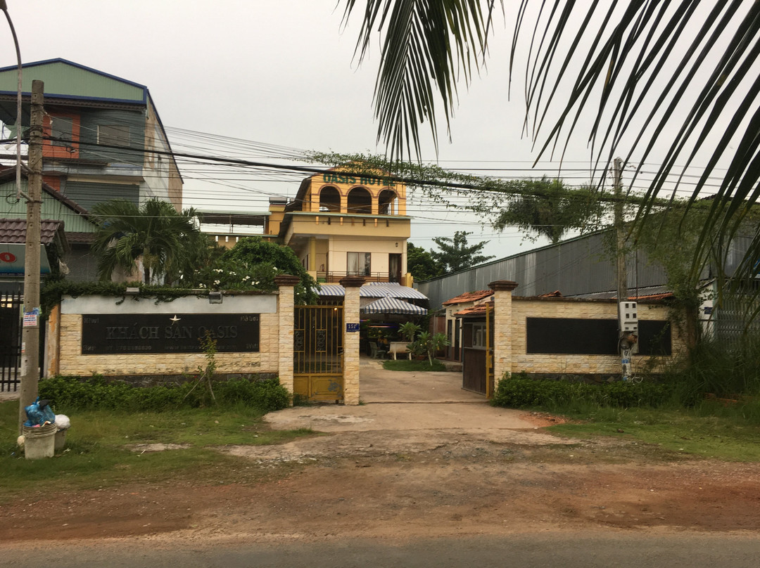 绿洲大酒店主图