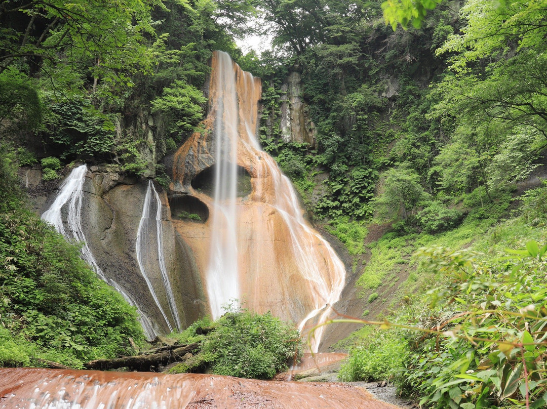 Osen Waterfall景点图片