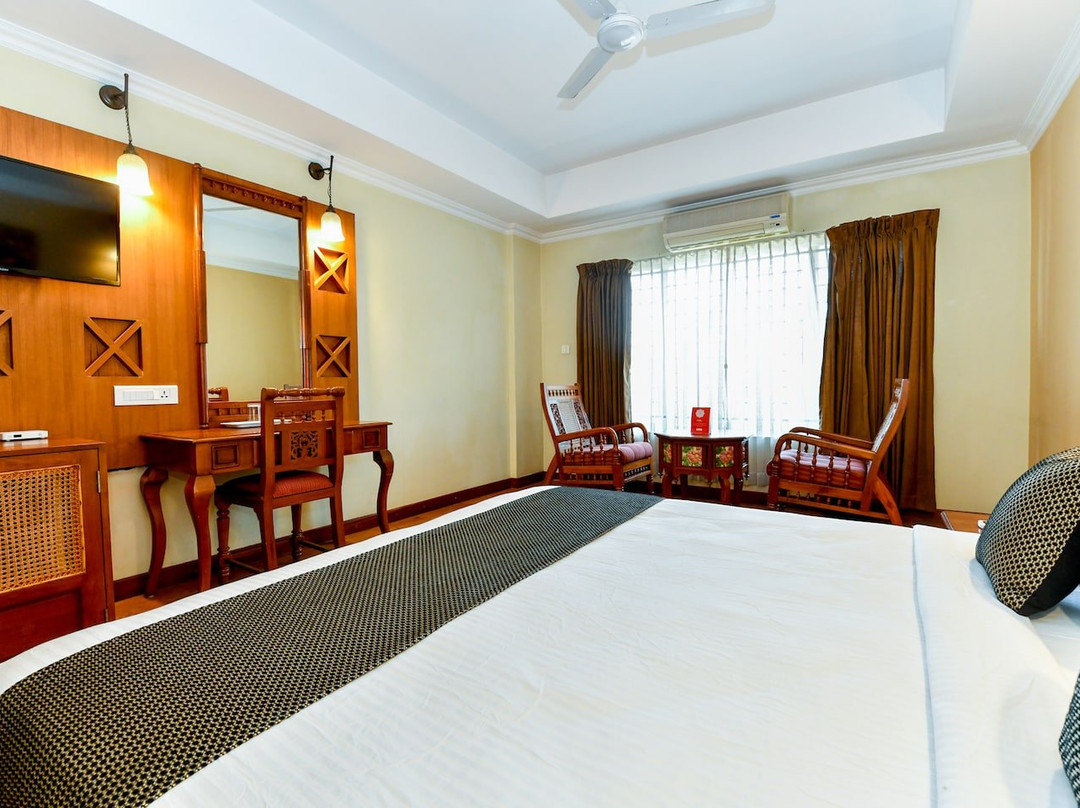 OYO 22050 Aramana Hotel主图