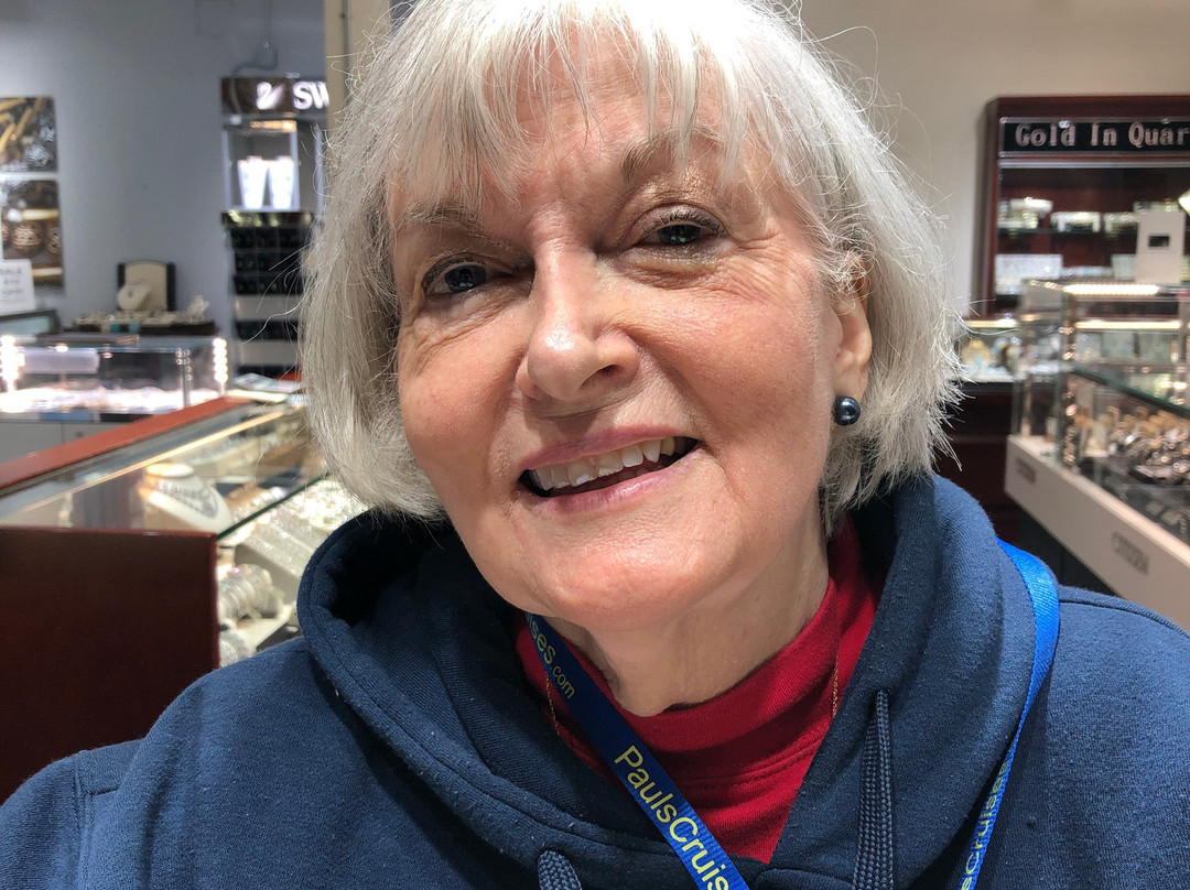 Jewels by Kris-朱诺必去景点