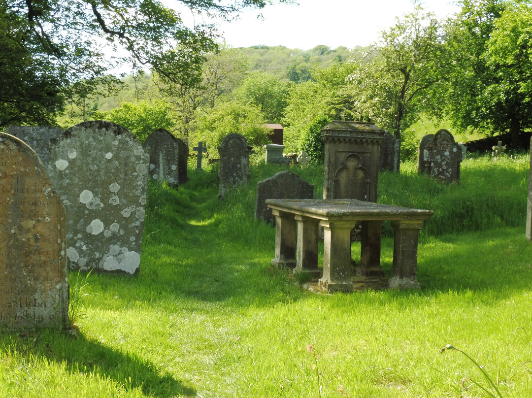 St Michael and All Angels Church景点图片