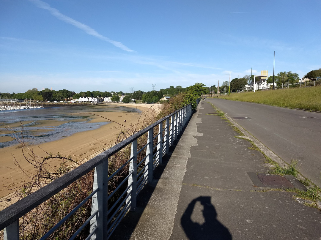 Plage du Moulin Blanc景点图片