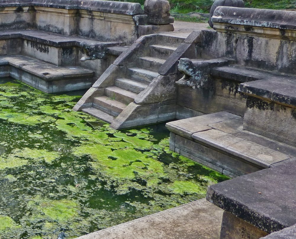 Kumara Pokuna-波隆纳鲁瓦必去景点