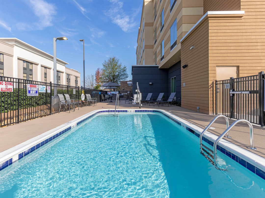 Fairfield Inn & Suites Mebane主图