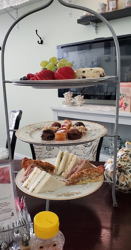 Calla Lily Victorian Tea Room & Gifts