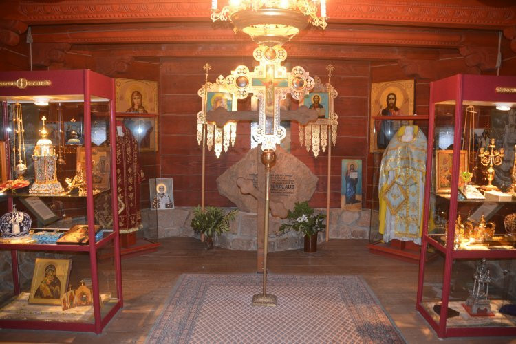Russisch-orthodoxe Holzkirche des Heiligen Nikolaus景点图片