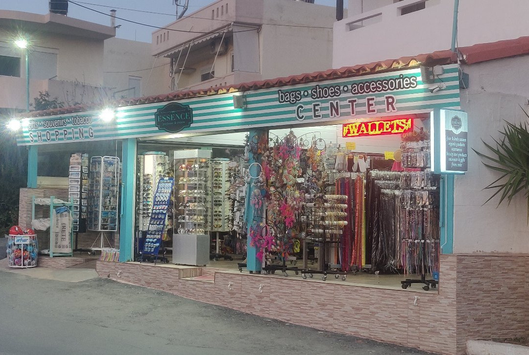 Essence souvenir shop-Sissi必去景点