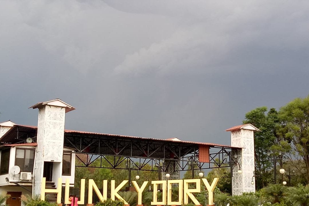 Hunky Dory Resort主图