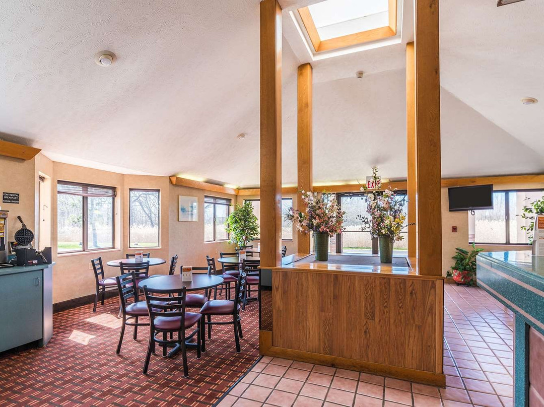 Econo Lodge Cleveland Southeast - Kent主图