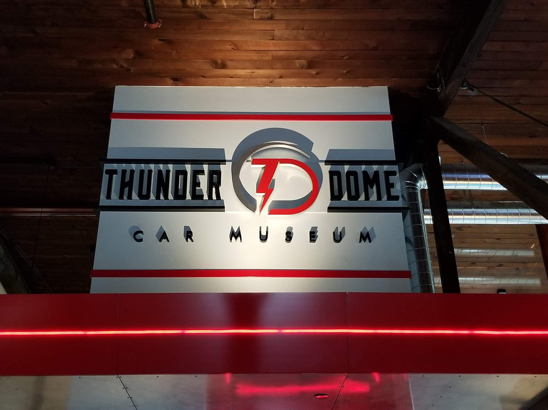 Thunder Dome Car Museum-Enumclaw必去景点
