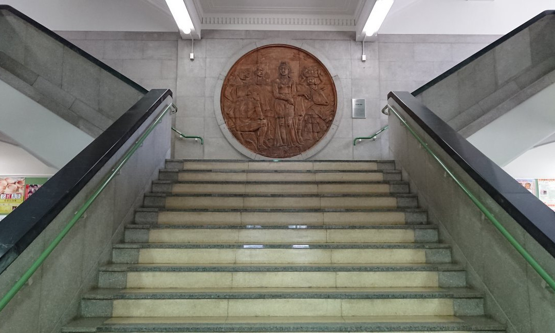 Niutsuhimenomikoto and Takakurajinomikoto Relief-和歌山市必去景点