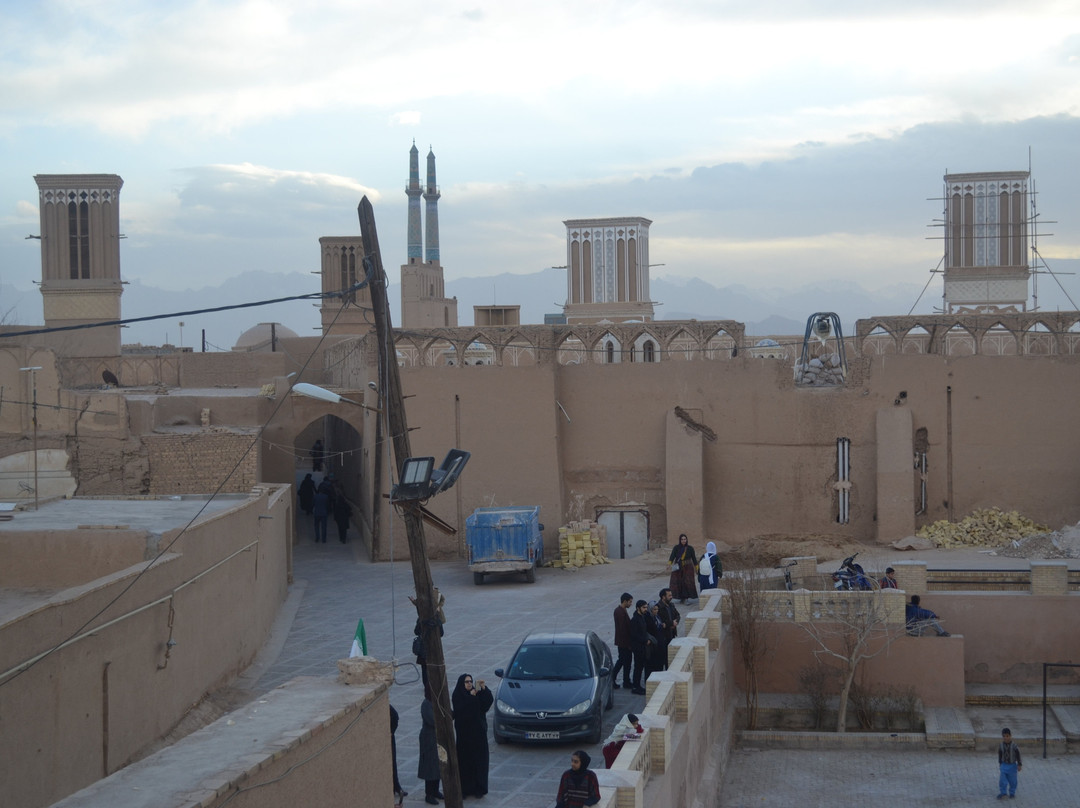 Tourist Library, Information center, roof view-亚兹德必去景点