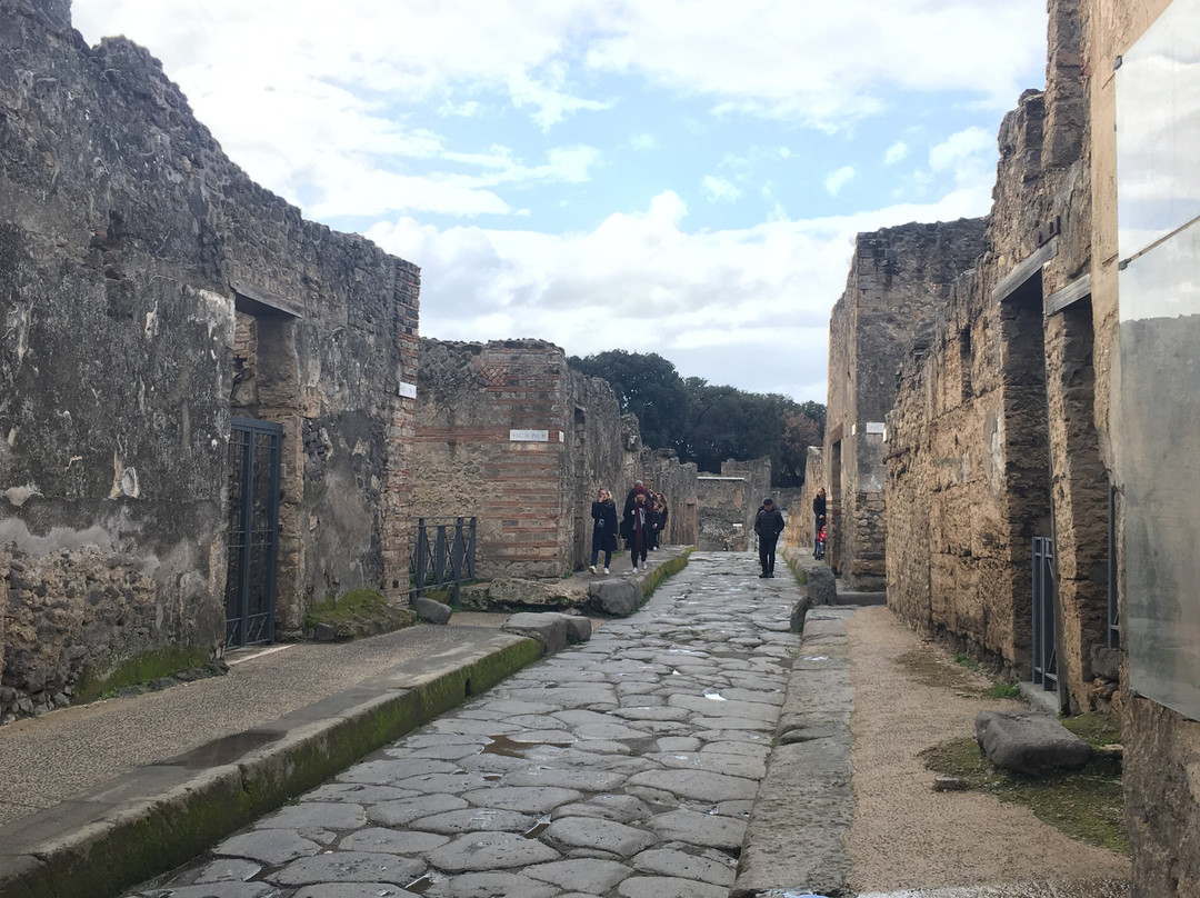 Via dell’Abbondanza景点图片