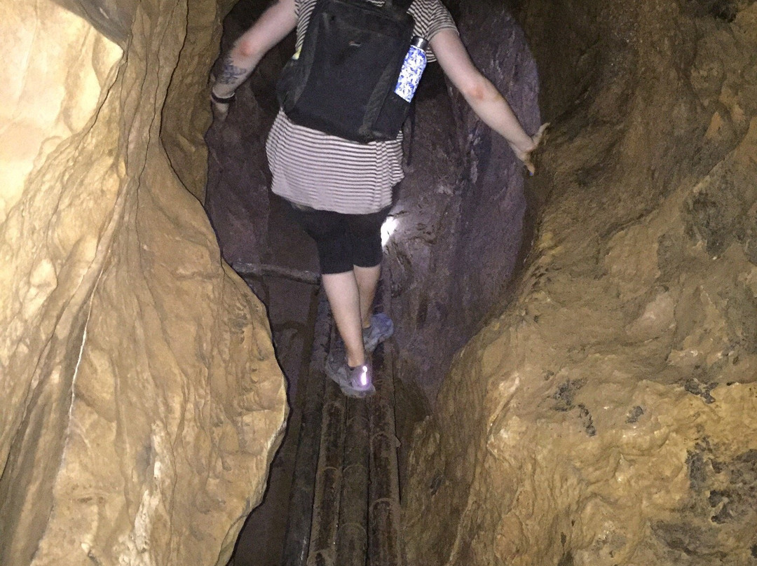 Tham Khan Cave-旺阳必去景点