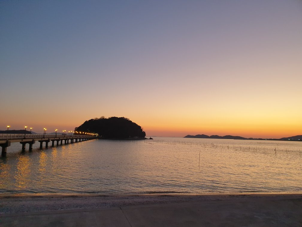 Takeshima Beach景点图片