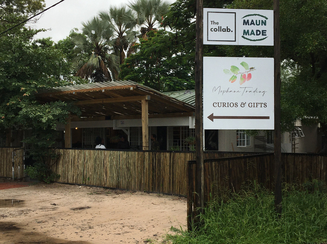 The Duck Cafe Bar