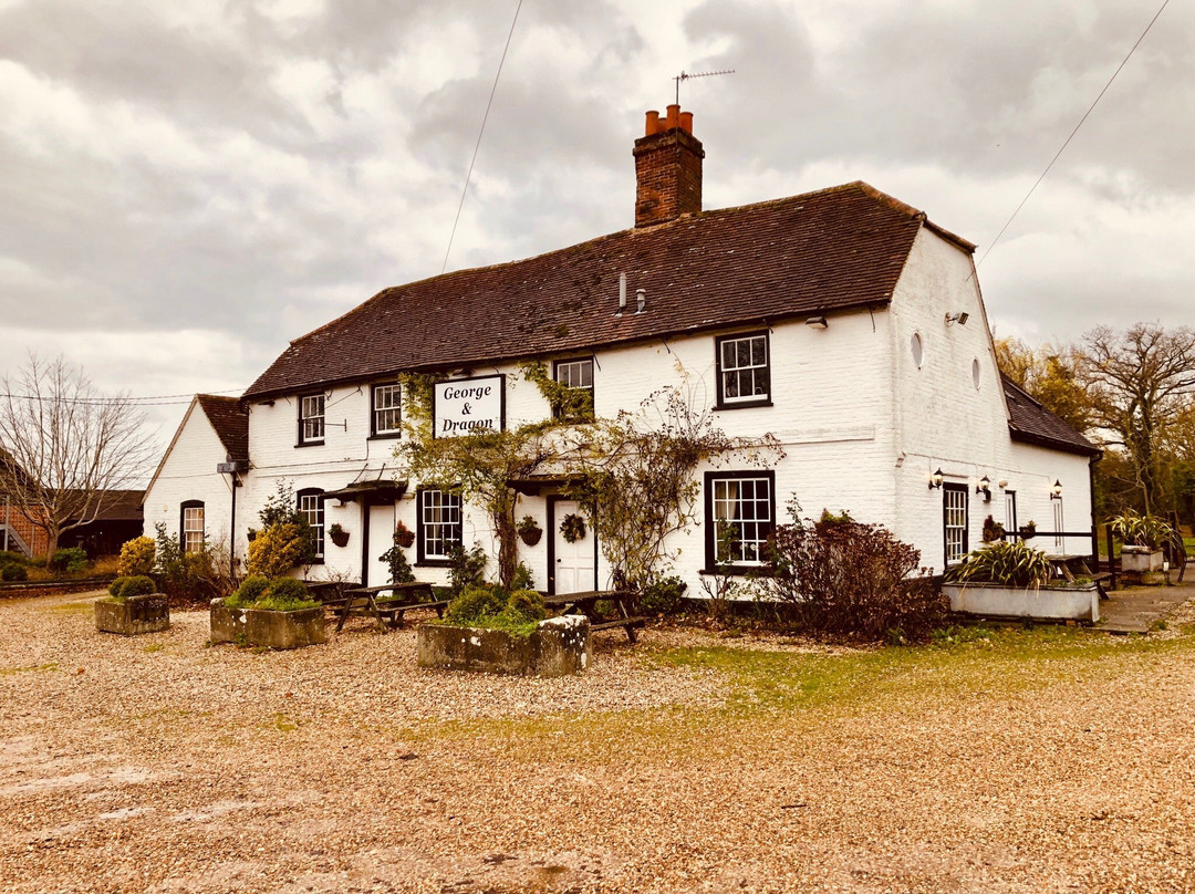 The George & Dragon country house Hotel主图