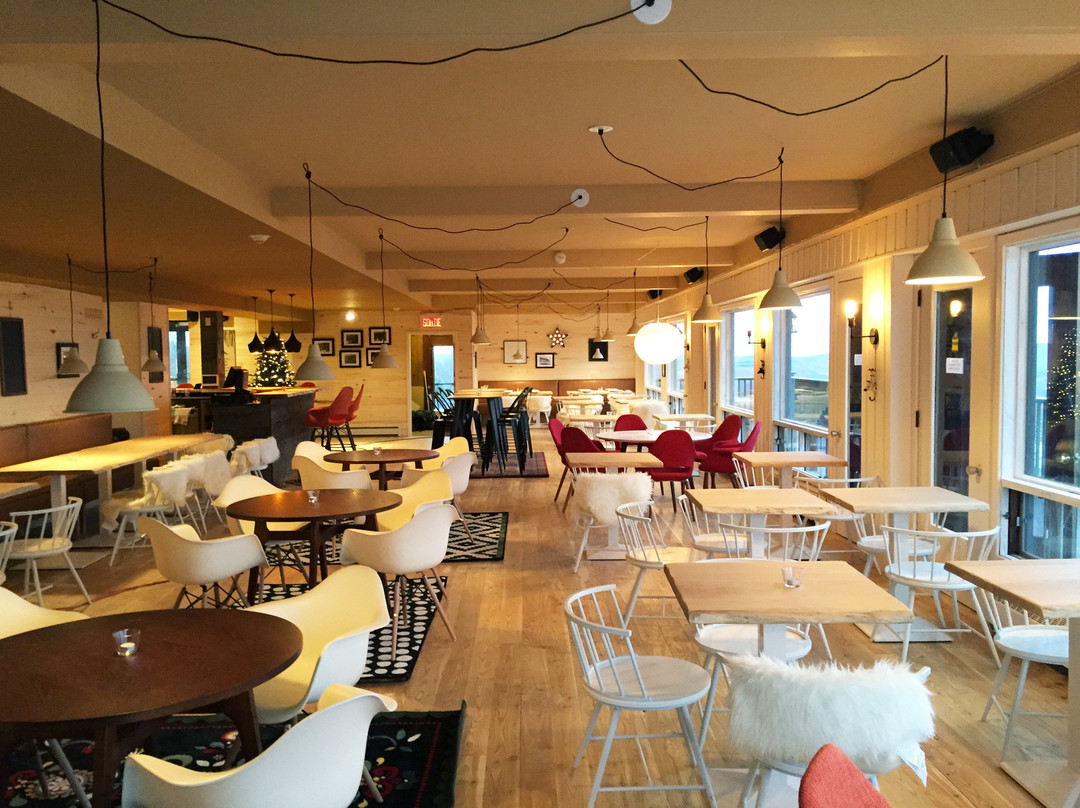 Sutton餐馆和美食-Bistro Horizon