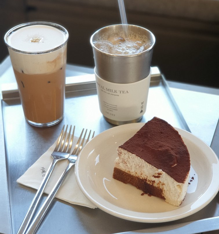 金浦市餐馆和美食-Cafe, Jinjungsung