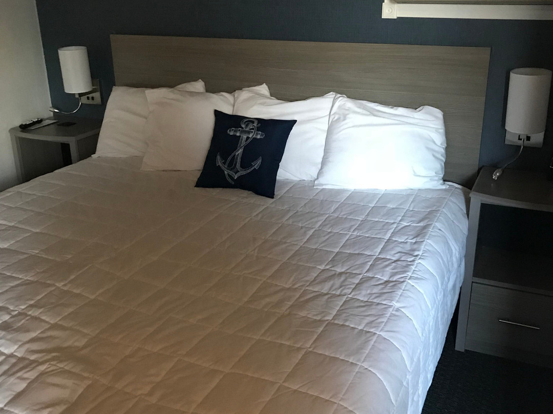 Longships Motel