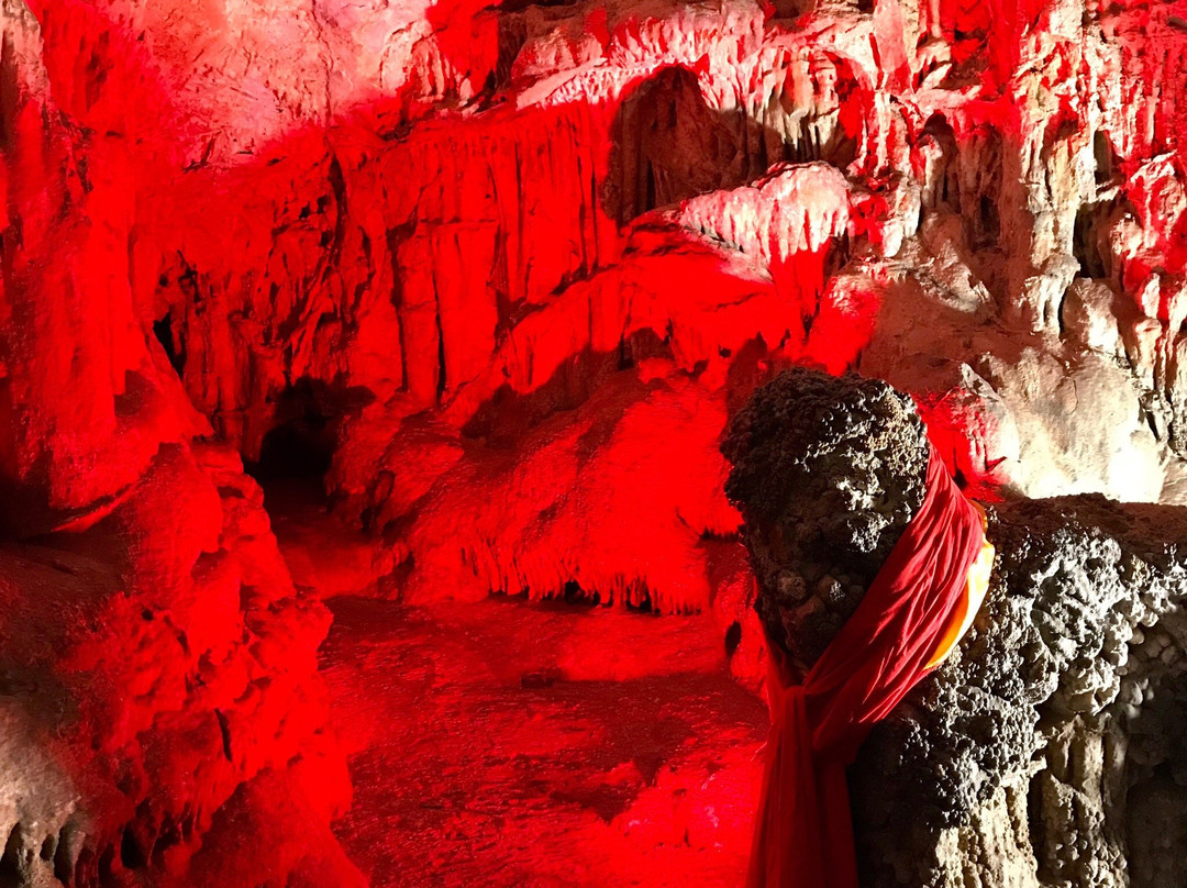 石花洞-北京市必去景点