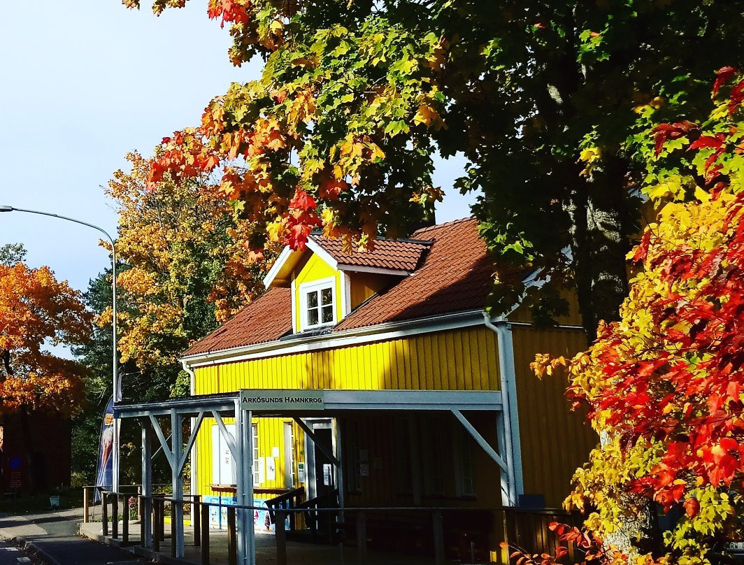 Arkosund餐馆和美食-Arkösunds Hamnkrog