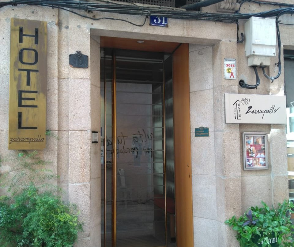 Hotel Restaurante Zarampallo主图