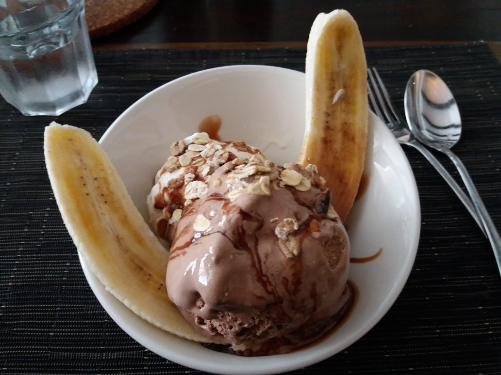 Queens Head Hotel主图