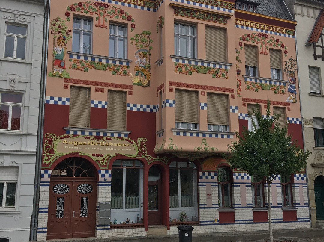 Haus der vier Jahreszeiten景点图片