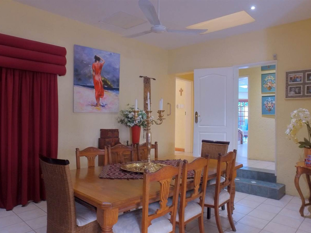 Annabel's of Bryanston主图