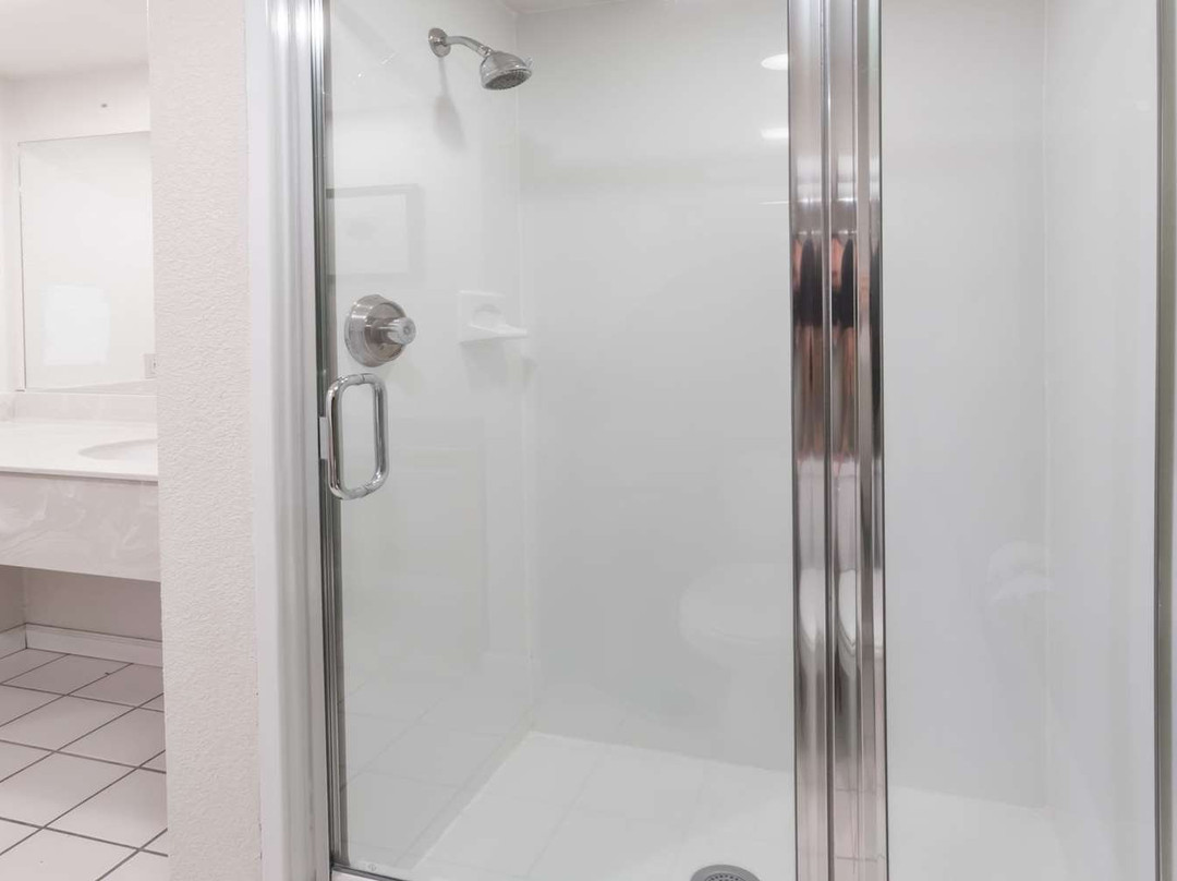 戴维斯戴斯酒店主图