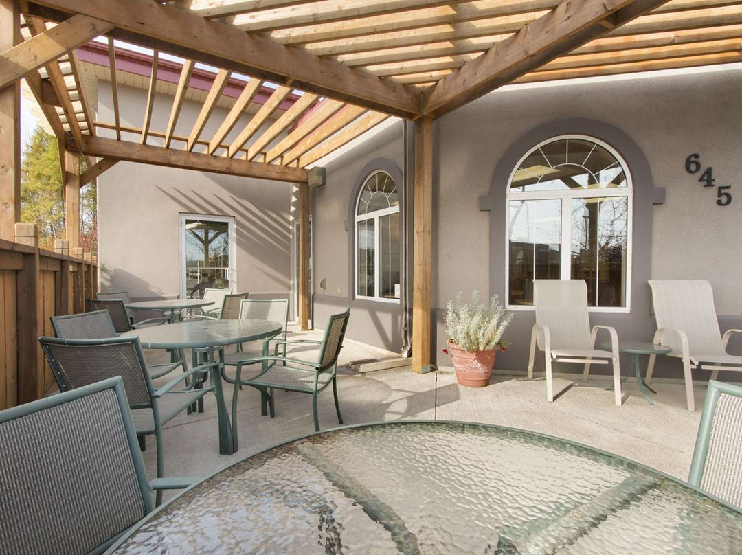 桑德贝戴斯套房酒店主图