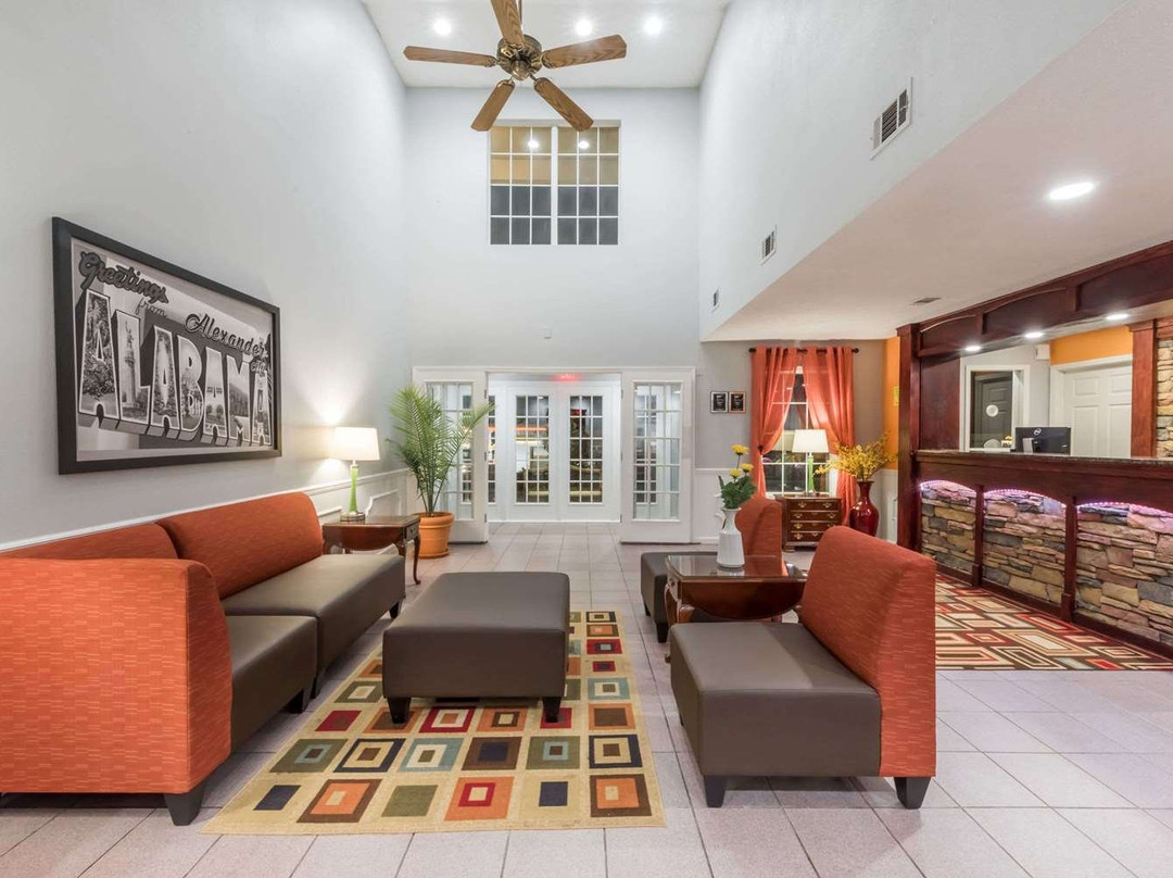 Super 8 by Wyndham Alexander City主图