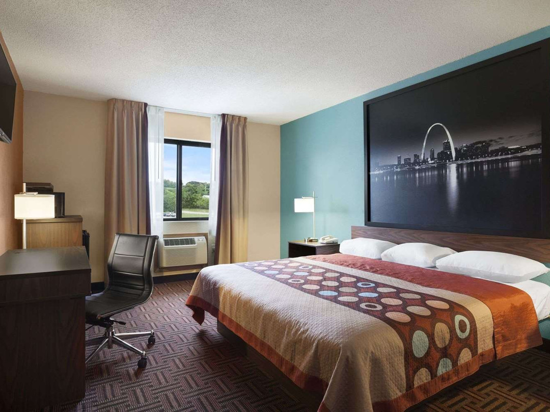 Super 8 by Wyndham Collinsville St. Louis主图