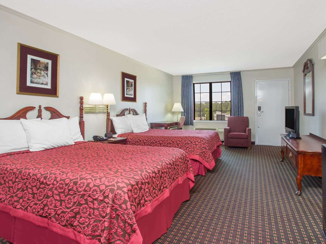 Days Inn by Wyndham Milledgeville主图