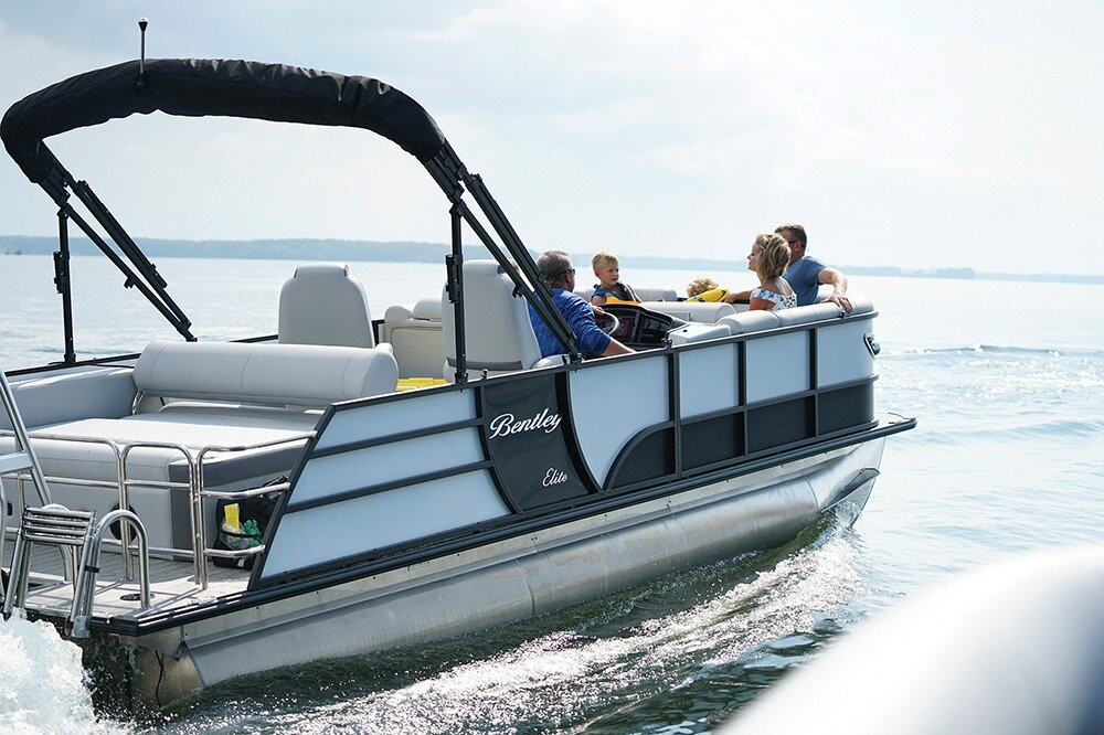 Fletch Water Sports-圣罗萨海滩必去景点