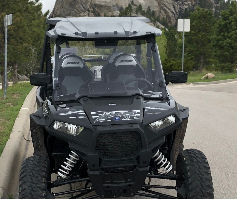 Adventure Rentals-卡斯特必去景点