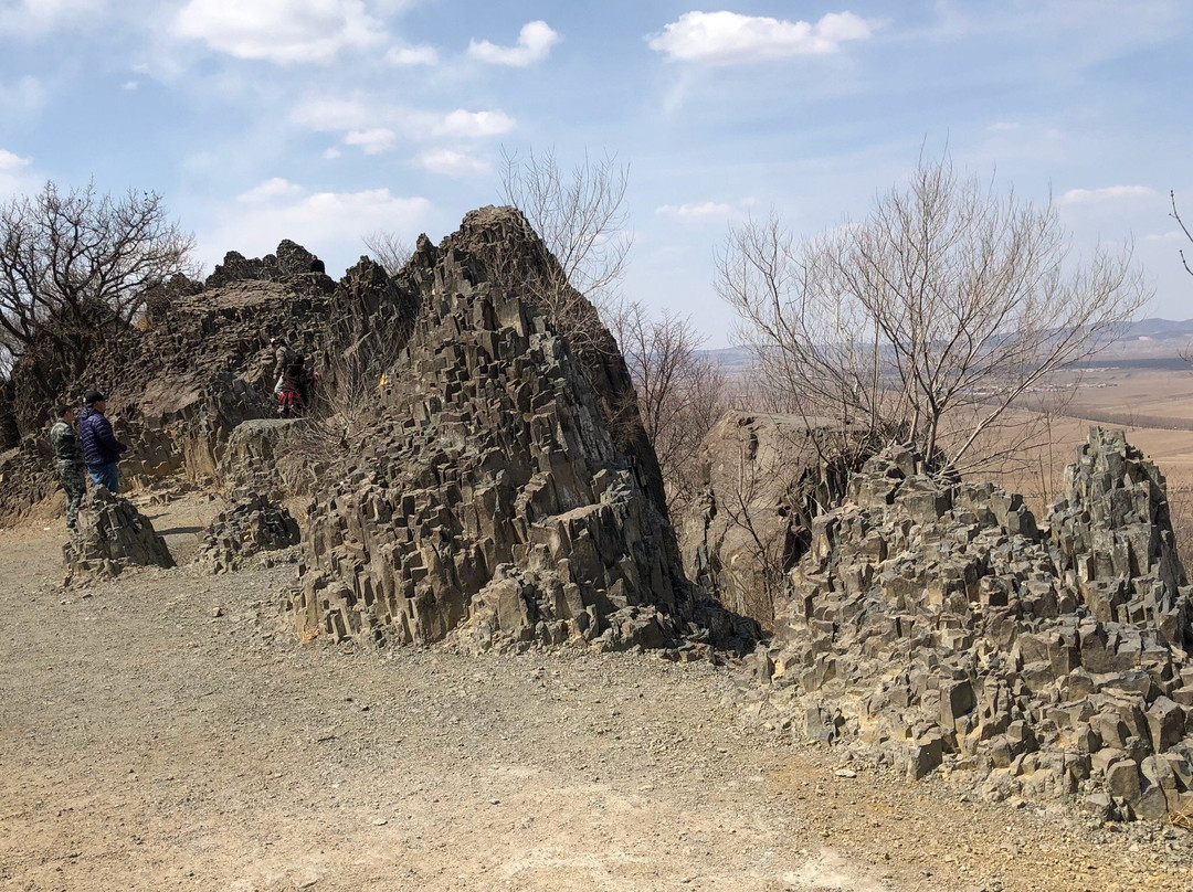范家屯火山群-公主岭市必去景点