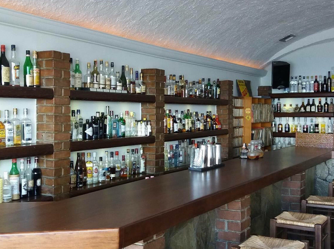 Jam Cafe Bar