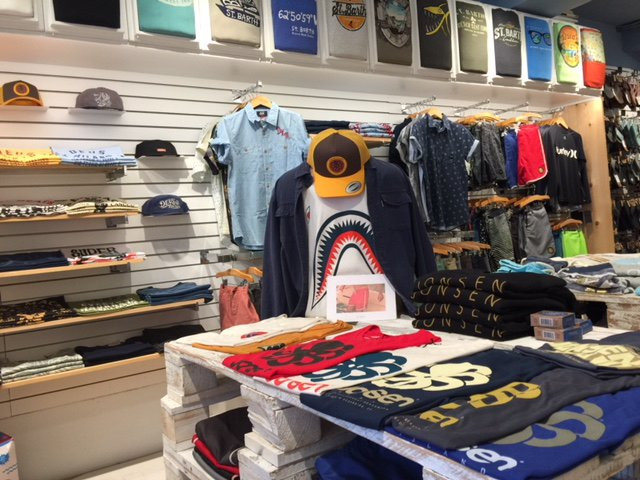 Black Swan Boutique-圣让必去景点