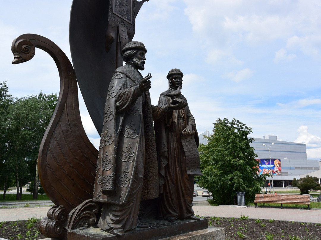 Monument To Blessed Petr and Fevroniya Moromskiye-伊热夫斯克必去景点